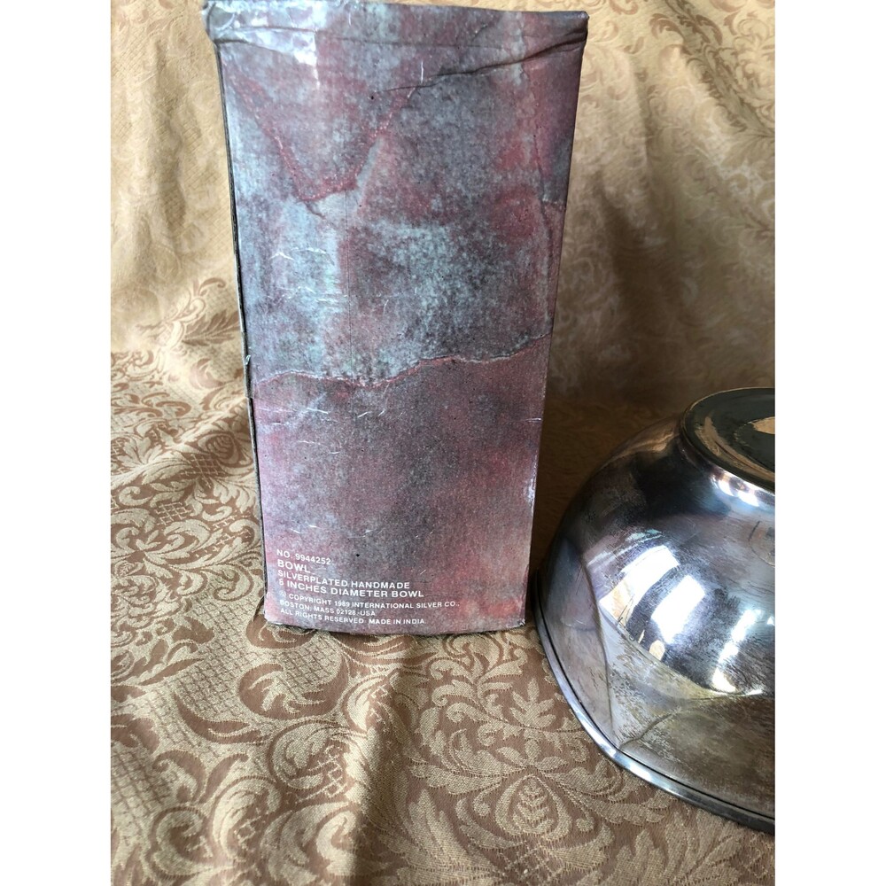 Vintage 8in Silver Plate Serving Bowl, International Silver Company Original Box - Picture 5 of 5
